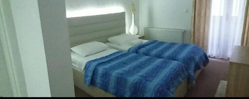Prenociste Bis Hotel Prijepolje Bagian luar foto
