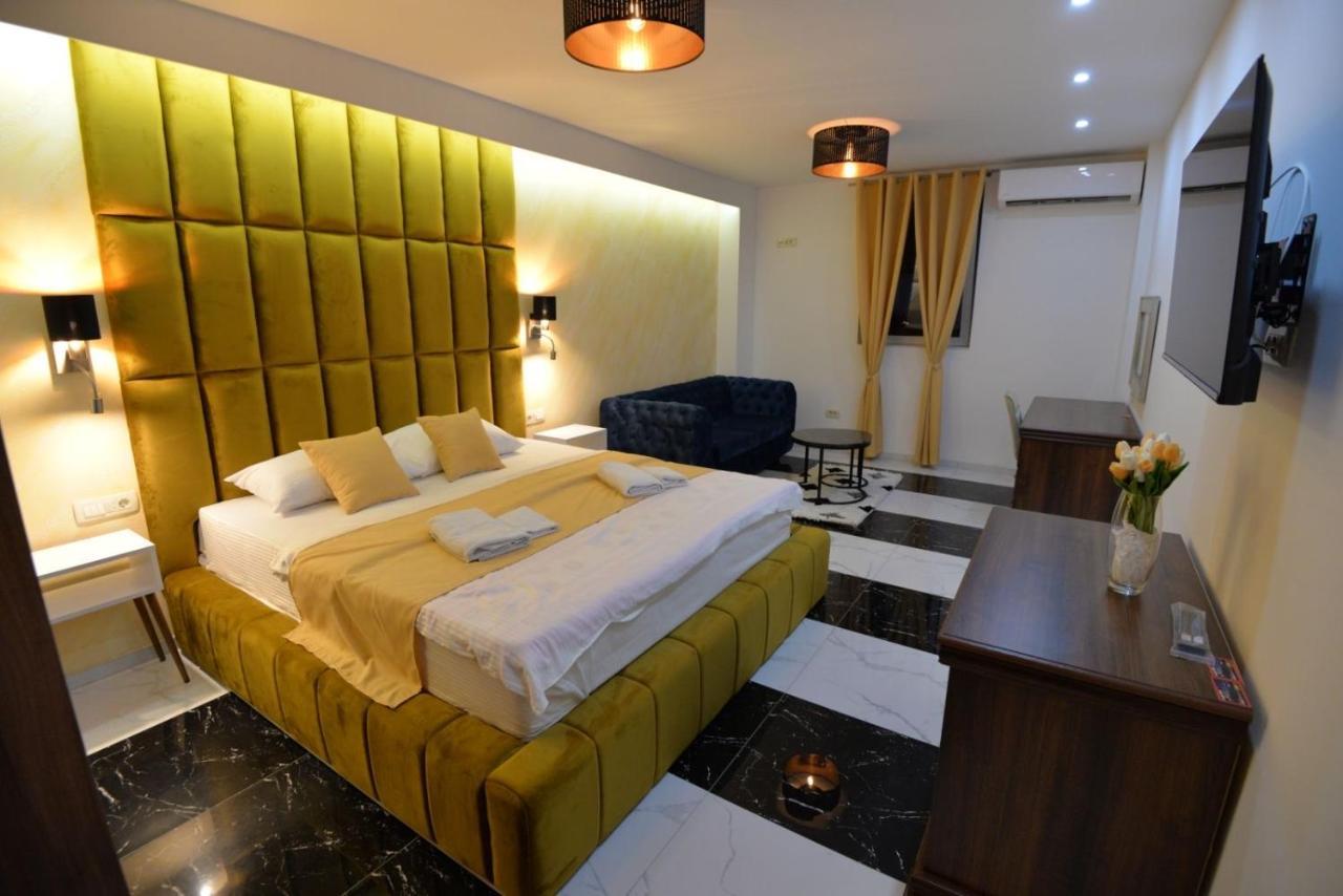 Prenociste Bis Hotel Prijepolje Bagian luar foto