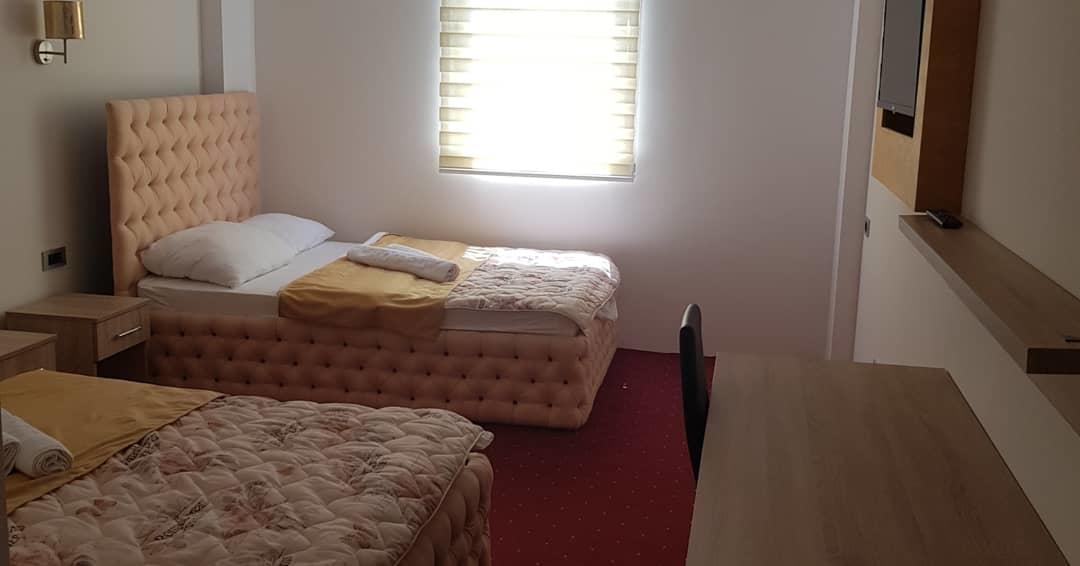 Prenociste Bis Hotel Prijepolje Bagian luar foto