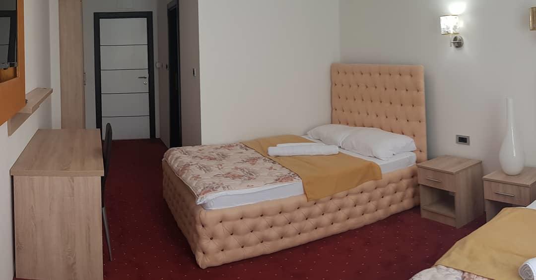 Prenociste Bis Hotel Prijepolje Bagian luar foto